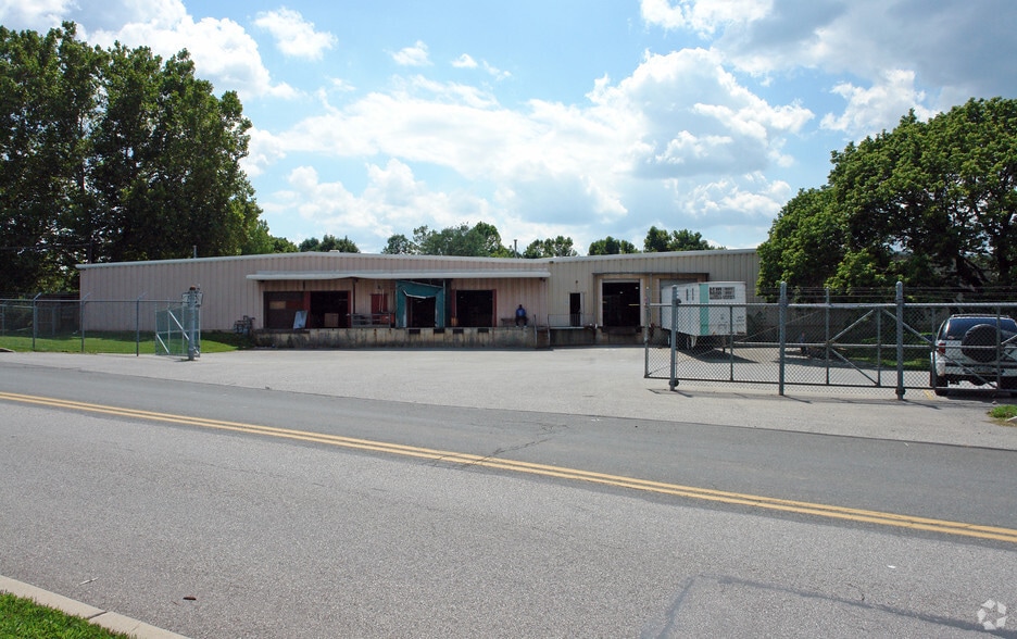 More Photos Of 680 Colwell Ln, Conshohocken Manufacturing For Lease