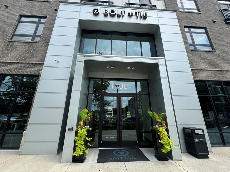 More Photos Of 1400 Main St, Clarksville Apartments For Lease