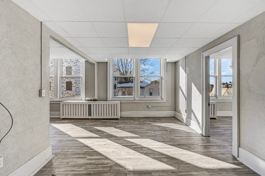 More Photos Of 310-312E Lackawanna Ave, Olyphant Apartments For Sale