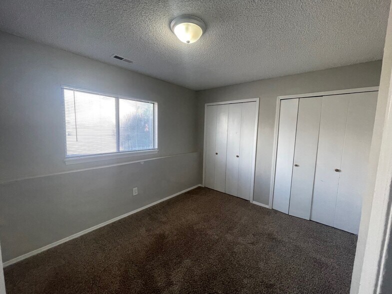 More Photos Of 2625-2627 E Uintah St, Colorado Springs Apartments For Sale