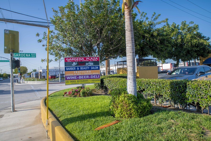 More Photos Of 16502 S Main St, Gardena General Retail For Sale