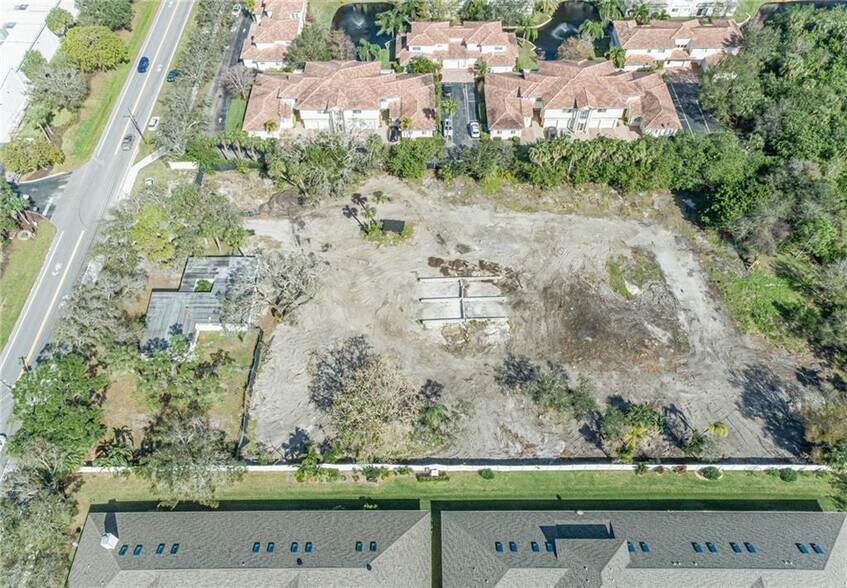 More Photos Of 690 6th Ave, Vero Beach Land For Sale