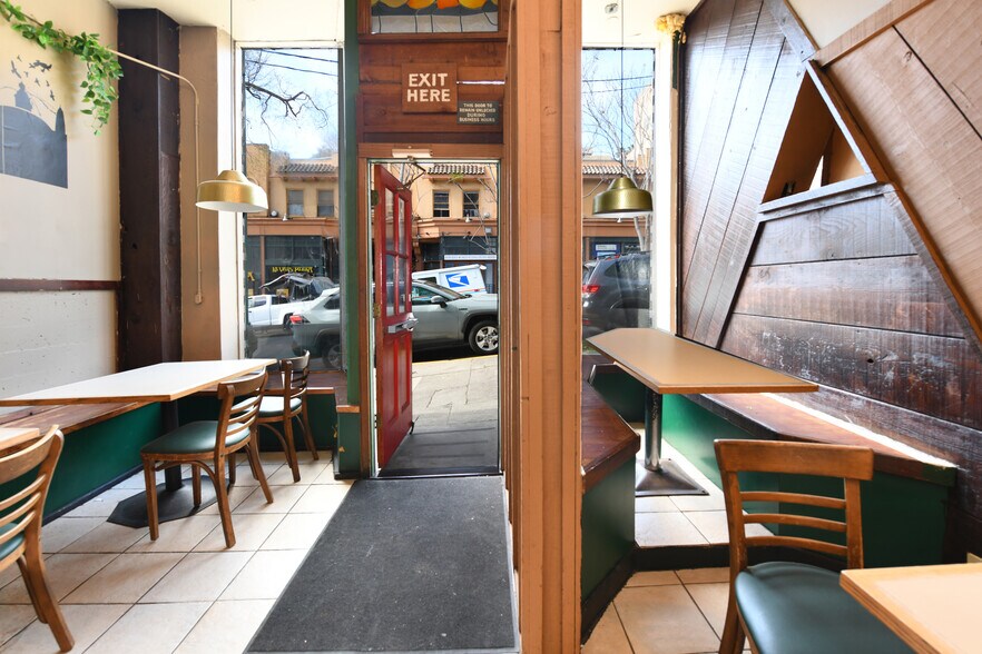 More Photos Of 1829 Euclid Ave, Berkeley Restaurant For Sale
