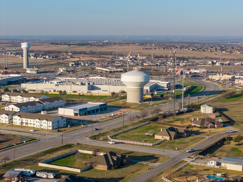 More Photos Of 2225 Avondale-Haslet rd, Haslet Freestanding For Lease