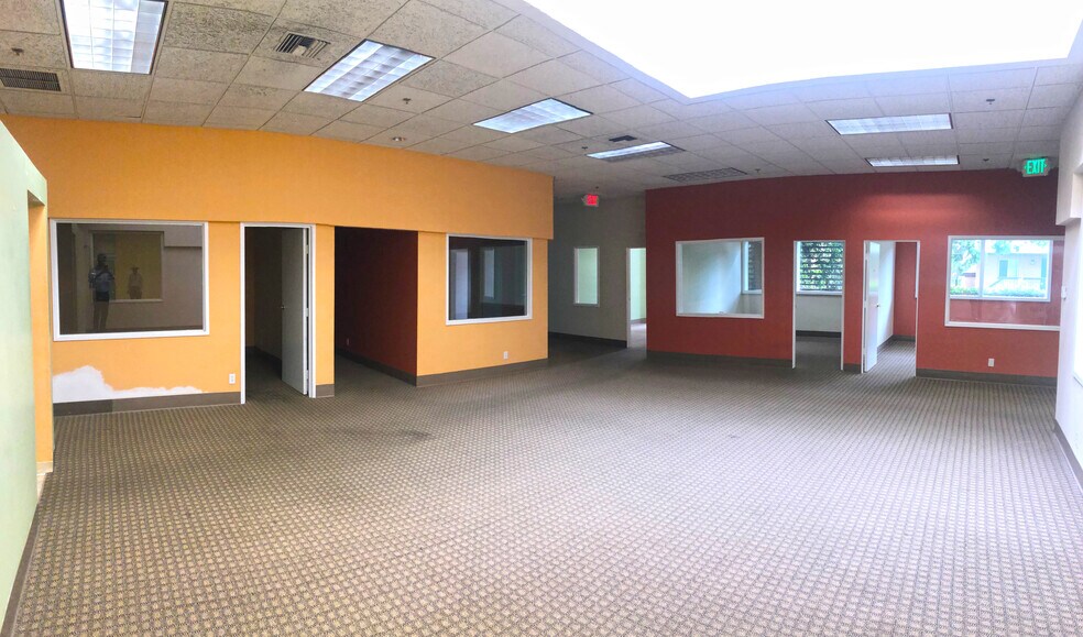 More Photos Of 433 E Canon Perdido St, Santa Barbara Office For Lease