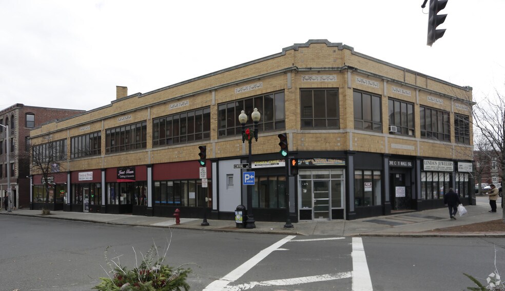 Primary Photo Of 2-10 Market St, Lynn Office For Sale