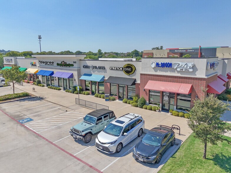 More Photos Of 242 Rufe Snow Dr, Keller Freestanding For Sale