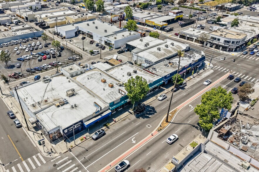 More Photos Of , Reseda General Retail For Sale