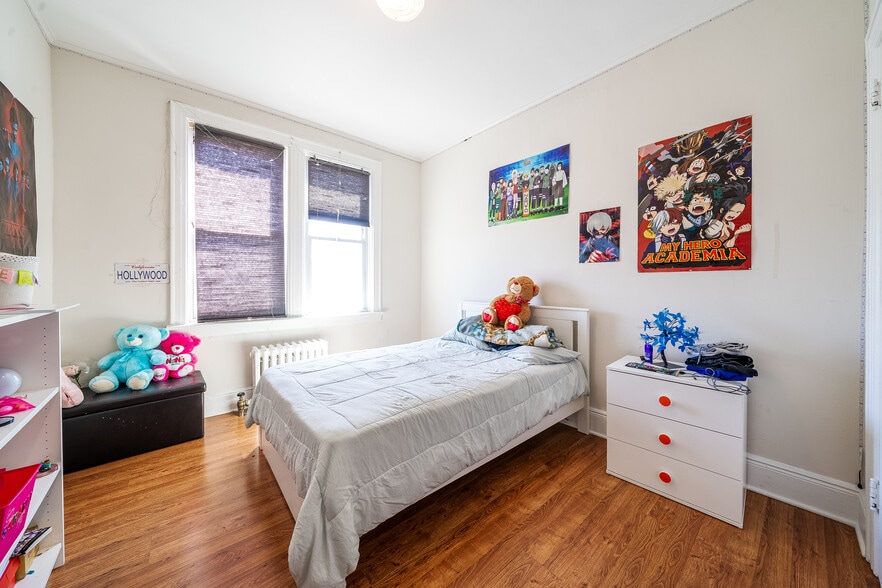 More Photos Of 48 8th Ave, Passaic Apartments For Sale