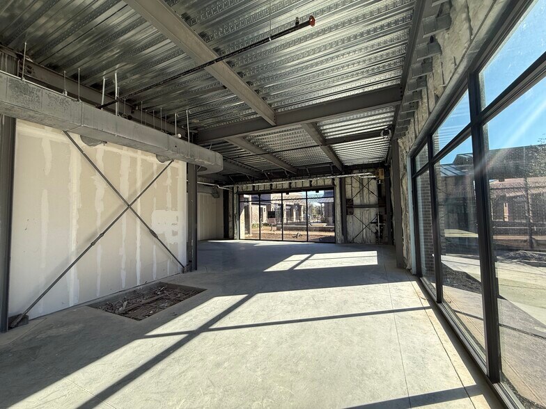 More Photos Of 2801 McKinney St, Melissa Unknown For Lease