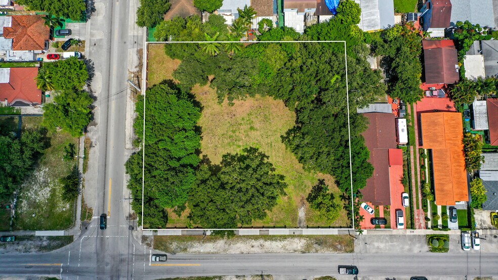 More Photos Of 2810 NW 14th Miami FL 33125 st, Miami Land For Sale