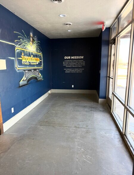 More Photos Of W5037 Amy Ave, Kaukauna Service For Lease