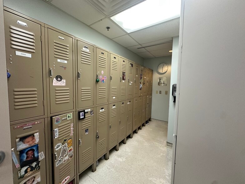 More Photos Of 1310 SE West Star Ave, Port Saint Lucie Hospital For Sale