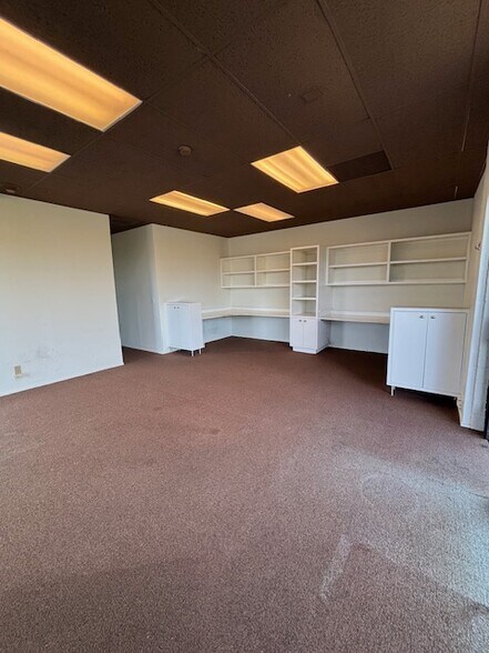 More Photos Of 2915 Kerner Blvd, San Rafael Industrial For Sale