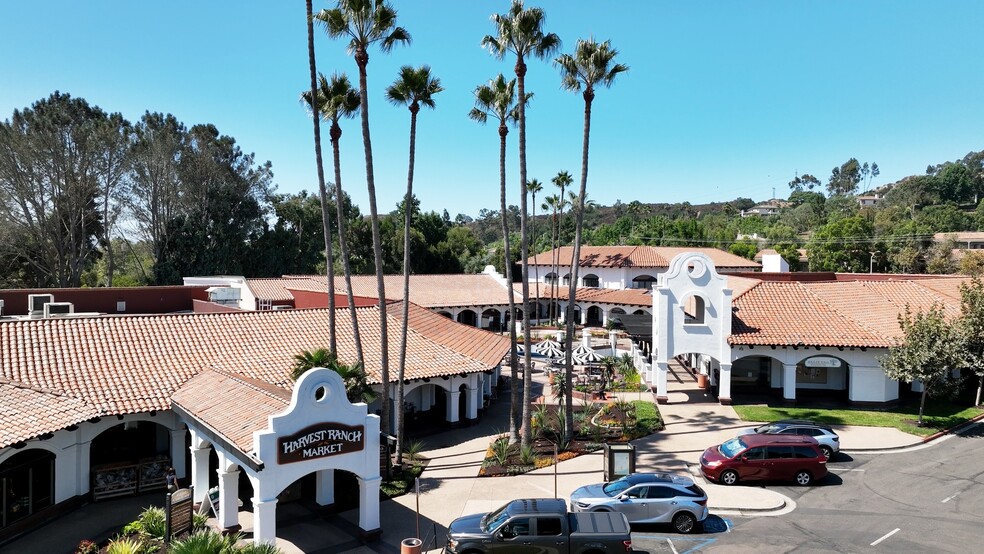 Primary Photo Of 162 S Rancho Santa Fe Rd, Encinitas Storefront For Lease