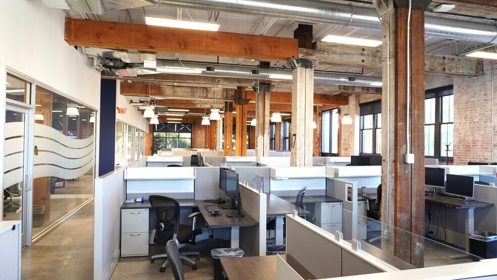 More Photos Of 29 E Reno Ave, Oklahoma City Office For Lease