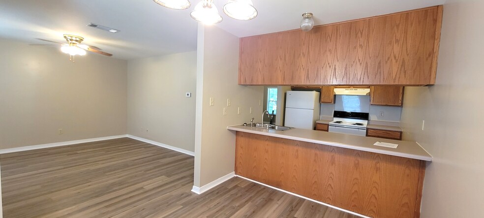 More Photos Of 6970 Highway 1, Mansura Apartments For Sale