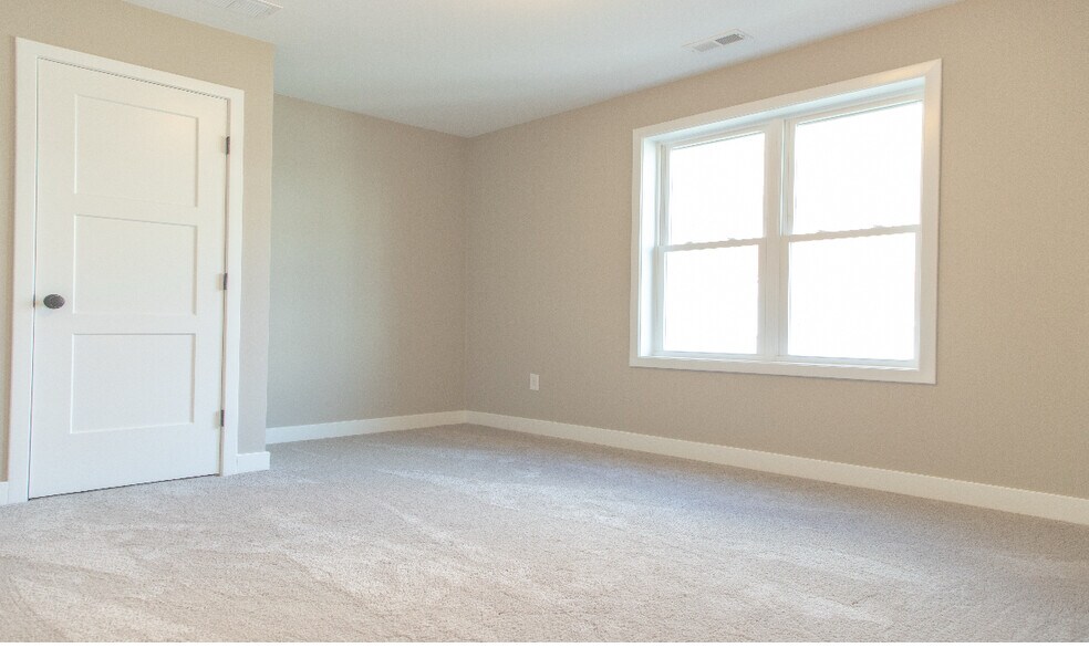 More Photos Of 60 Richards St, Worcester Apartments For Sale