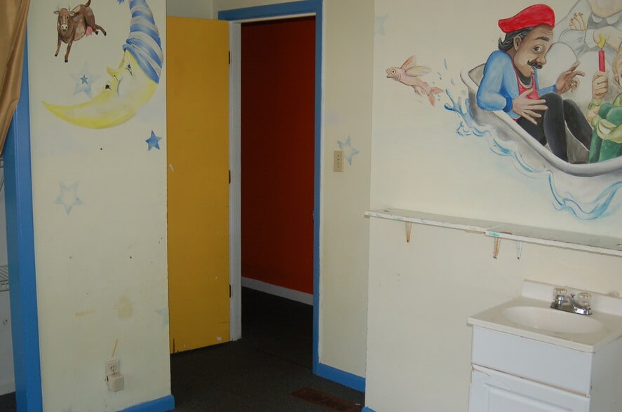 More Photos Of 1267 Old Norcross Rd, Lawrenceville Daycare Center For Sale