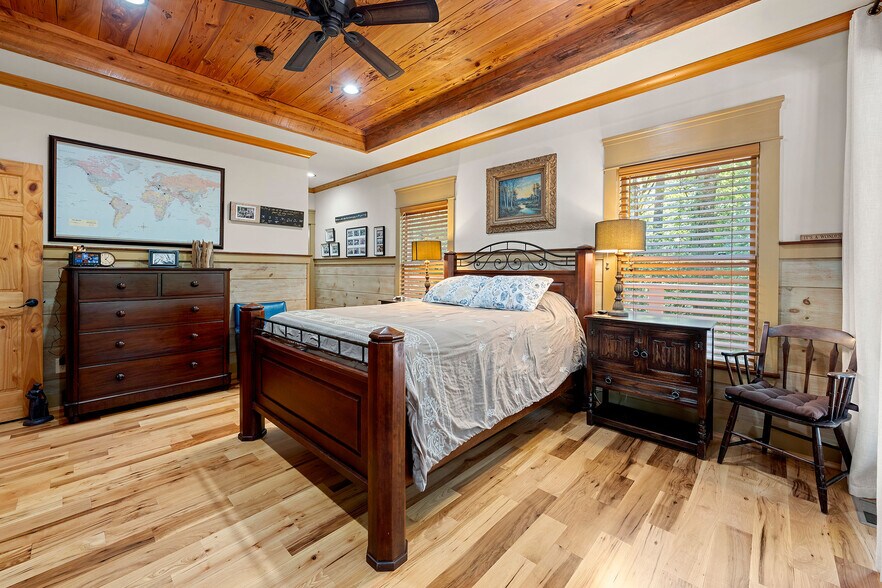 More Photos Of 1638 Old Minor Rd, Culloden Specialty For Sale