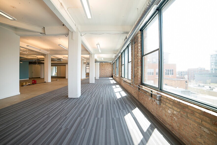 More Photos Of 770 N Halsted St, Chicago Office For Lease