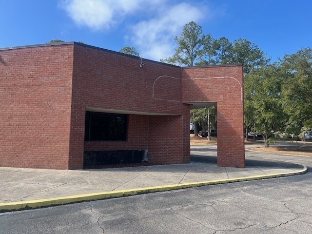 More Photos Of 2900 N Monroe St, Tallahassee Hotel For Lease