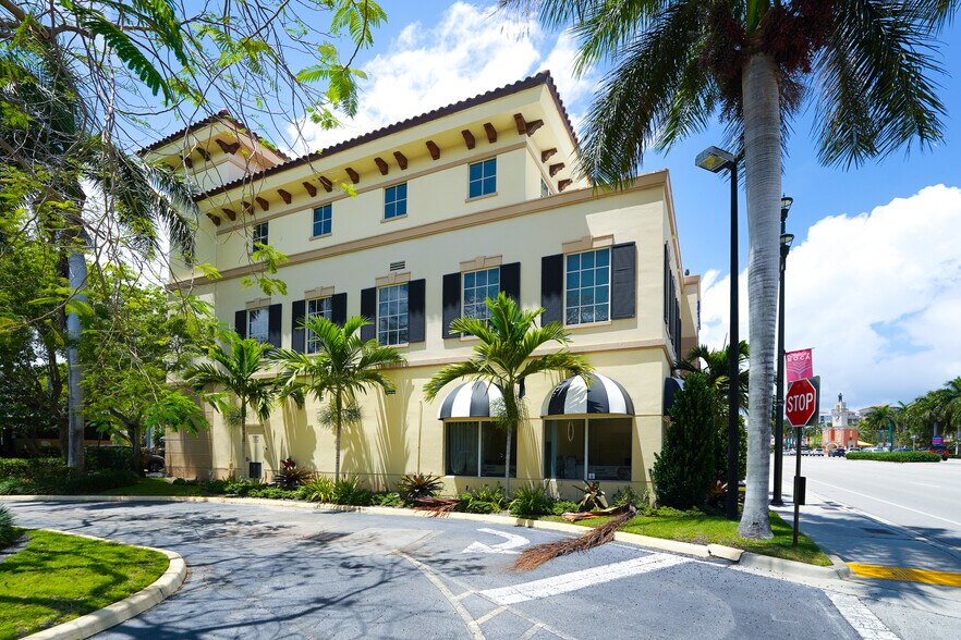 More Photos Of 601 S Federal Hwy, Boca Raton Office For Lease