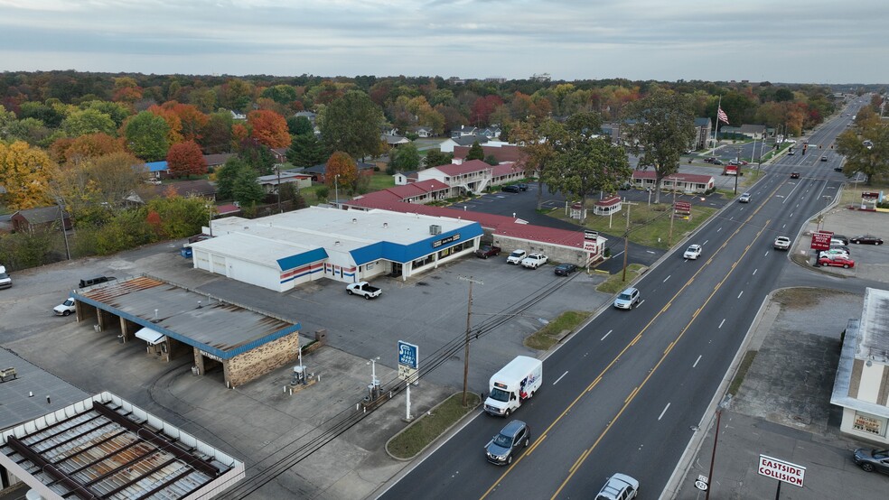 Primary Photo Of 512 S 12th St, Murray Freestanding For Sale