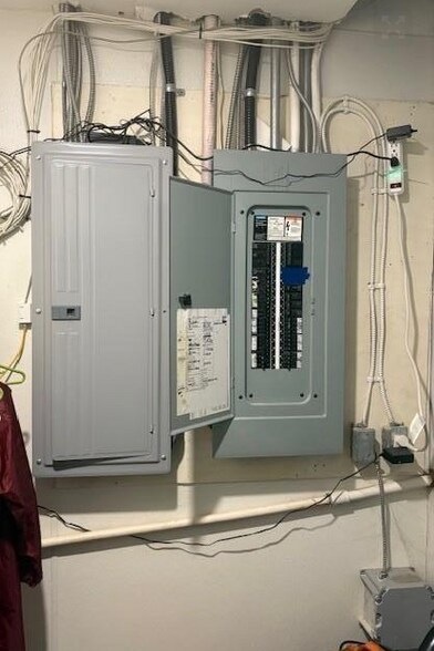 More Photos Of 8005 Alexander Rd, Delta Warehouse For Sale