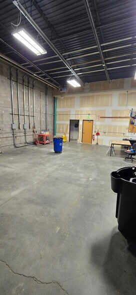 More Photos Of 3770 Puritan Way, Frederick Flex For Lease