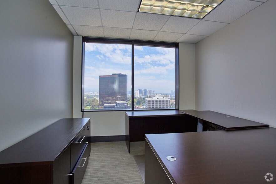 More Photos Of 11755 Wilshire Blvd, Los Angeles Office For Lease