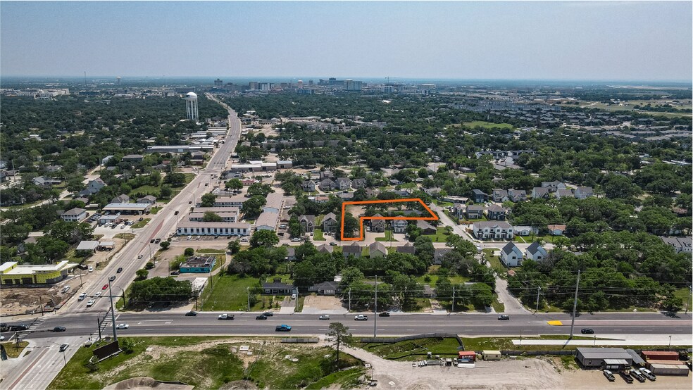 More Photos Of 3205 Lakeview Street, Bryan Religious Facility For Sale