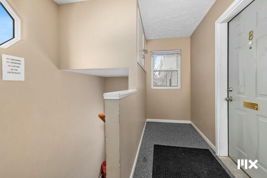 More Photos Of 2535 7th St, Shelbyville Apartments For Sale