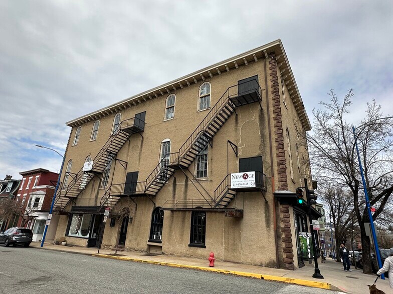 More Photos Of 34 S Main St, Phoenixville General Retail For Sale