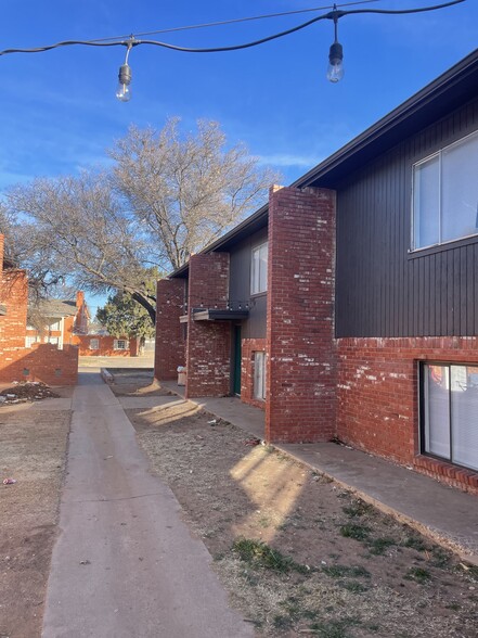 Primary Photo Of 1303 65th Dr, Lubbock Apartments For Sale