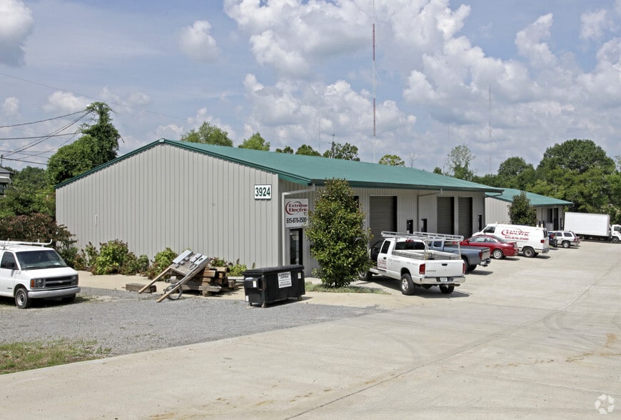 More Photos Of 3924-3926 Dickerson Pike, Nashville Service For Lease