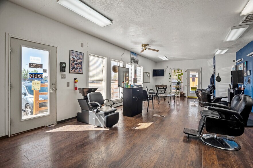 More Photos Of , White Rock Unknown For Sale