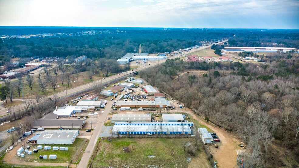 More Photos Of 5849 N Commerce Plz, Jackson Self Storage For Sale