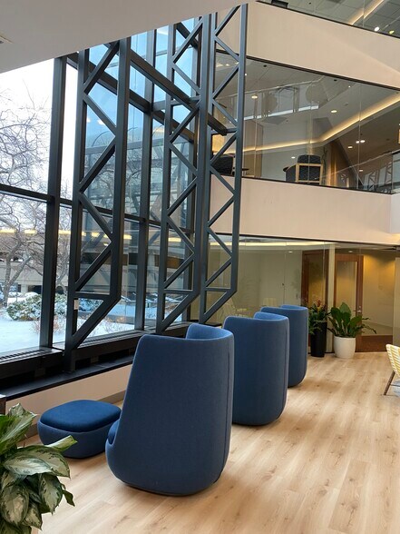 More Photos Of 3800 American Blvd W, Bloomington Office For Lease