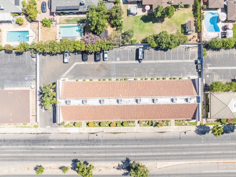 More Photos Of 1665 W Shaw Ave, Fresno Office For Sale