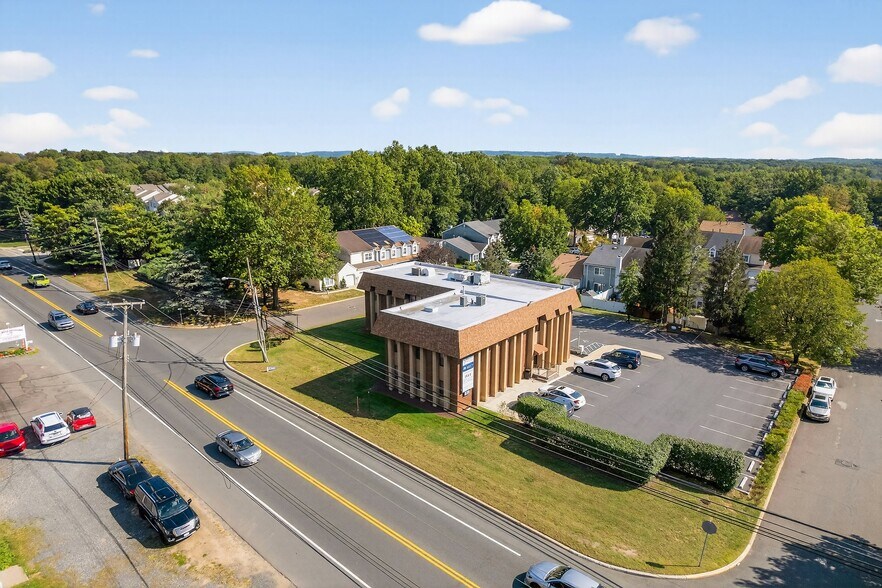 More Photos Of 228 Route 34, Old Bridge Office For Sale