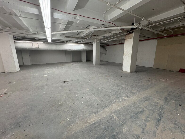 More Photos Of 256 W 38th St, New York Loft Creative Space For Lease