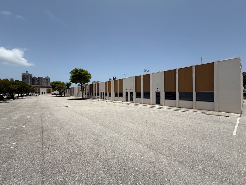 More Photos Of 1400 Alabama Ave, West Palm Beach Industrial For Lease
