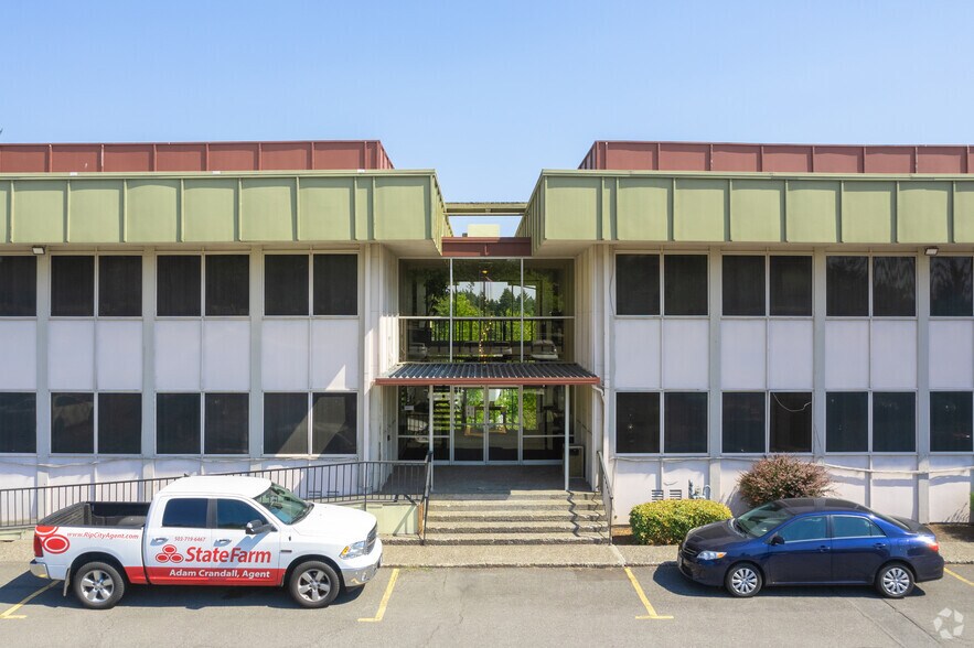 More Photos Of 1750 SW Skyline Blvd, Portland Office For Lease