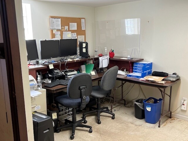 More Photos Of 1934 NE Broadway St, Portland Medical For Sale