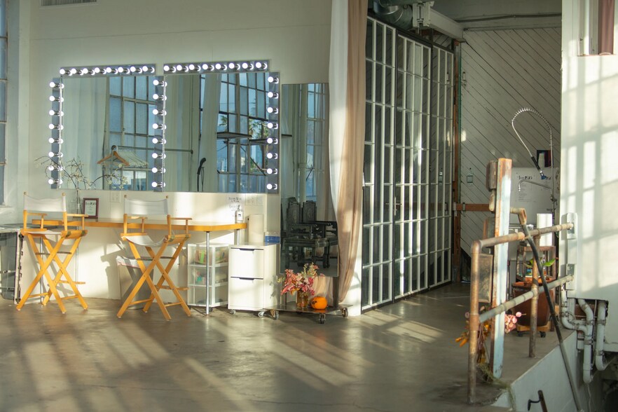 More Photos Of 1515 Compton Ave, Los Angeles Warehouse For Lease