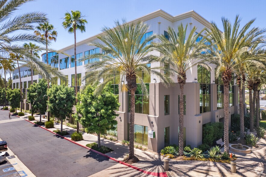 More Photos Of 27201 Puerta Real, Mission Viejo Coworking Space