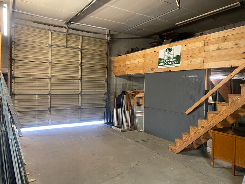 More Photos Of 301 N Washington Ave, Wellington General Retail For Sale