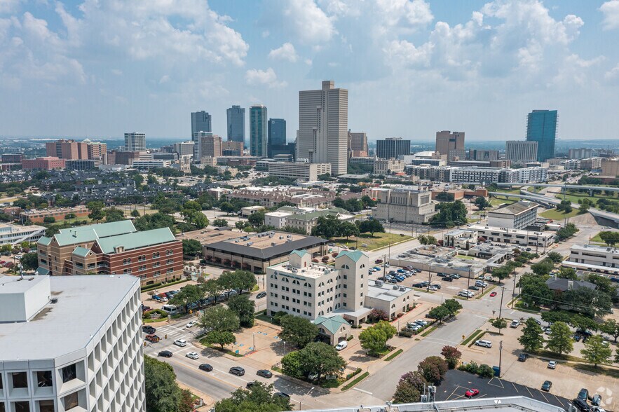 More Photos Of 1201 Summit Ave, Fort Worth Medical For Lease