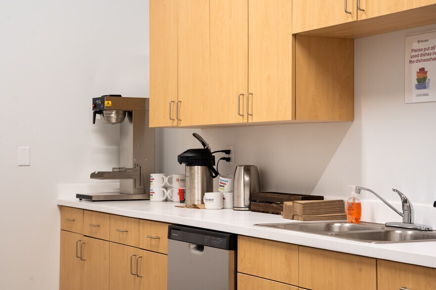 More Photos Of 20 W 14th Ave, North Kansas City Coworking Space